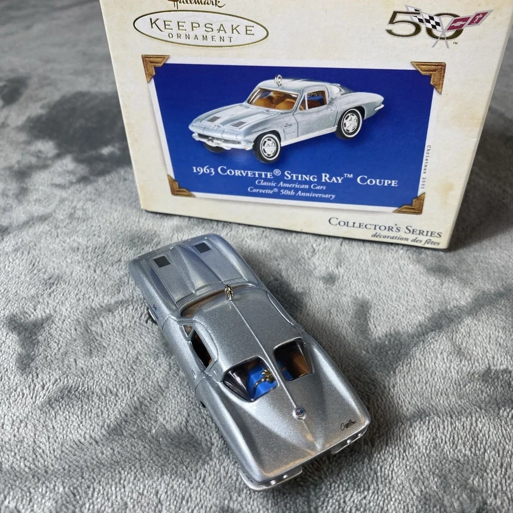 Hallmark Keepsake 1963 Corvette Sting Ray Coupe Classic American Cars 2003